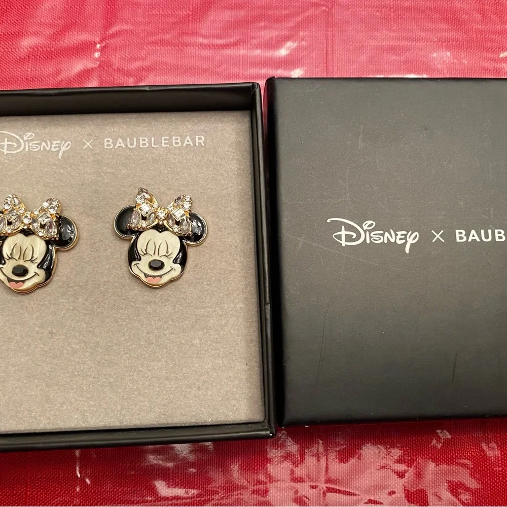 Disney X BaubleBar Minnie Mouse Earrings Crystal White/Clear Bow Tongue & Smile - Picture 3 of 3